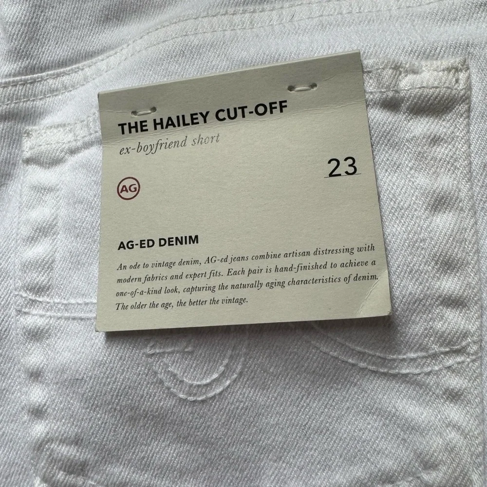 AG Adriano Goldschmied Hailey Cutoff Ex-Boyfriend White Denim Jean Shorts 23 NWT